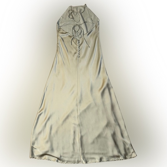 PETAL & PUP Hadley Halter-Neck Maxi Dress in Sage Size Large - Picture 2 of 14